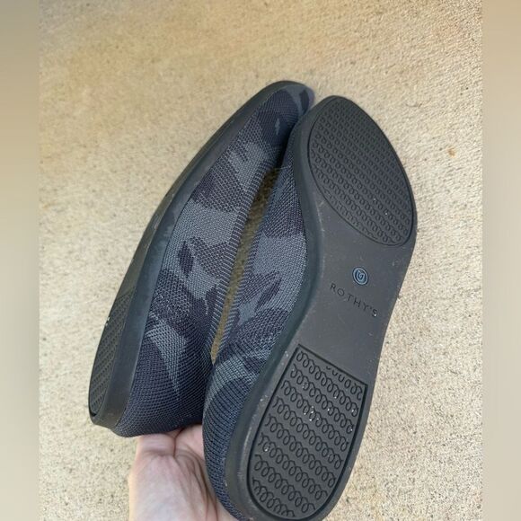 Rothy's The Point Dark Camo Grey Size 9 Wide - Picture 5 of 7